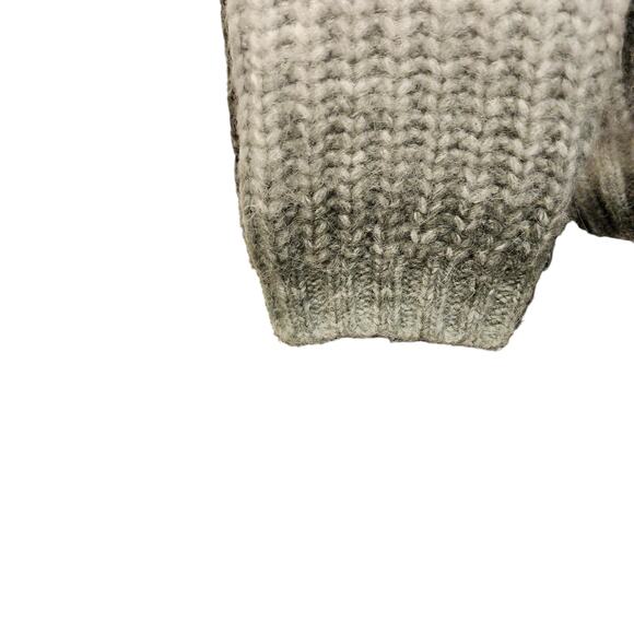TOPMAN NWT Turtleneck Wool Blend Sweater Ombre Gray Small - Picture 6 of 10